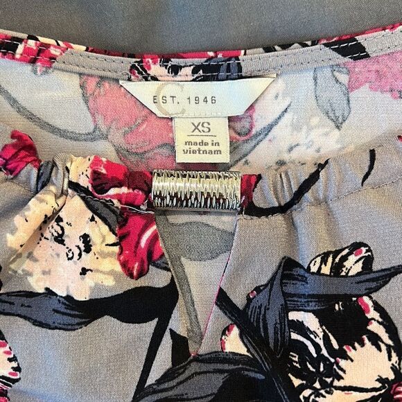 (3/$15) Cato Stretch Floral blouse size XS - Picture 10 of 12